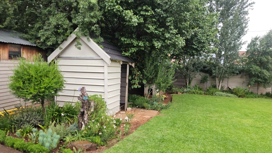 4 Bedroom Property for Sale in Pellissier Free State